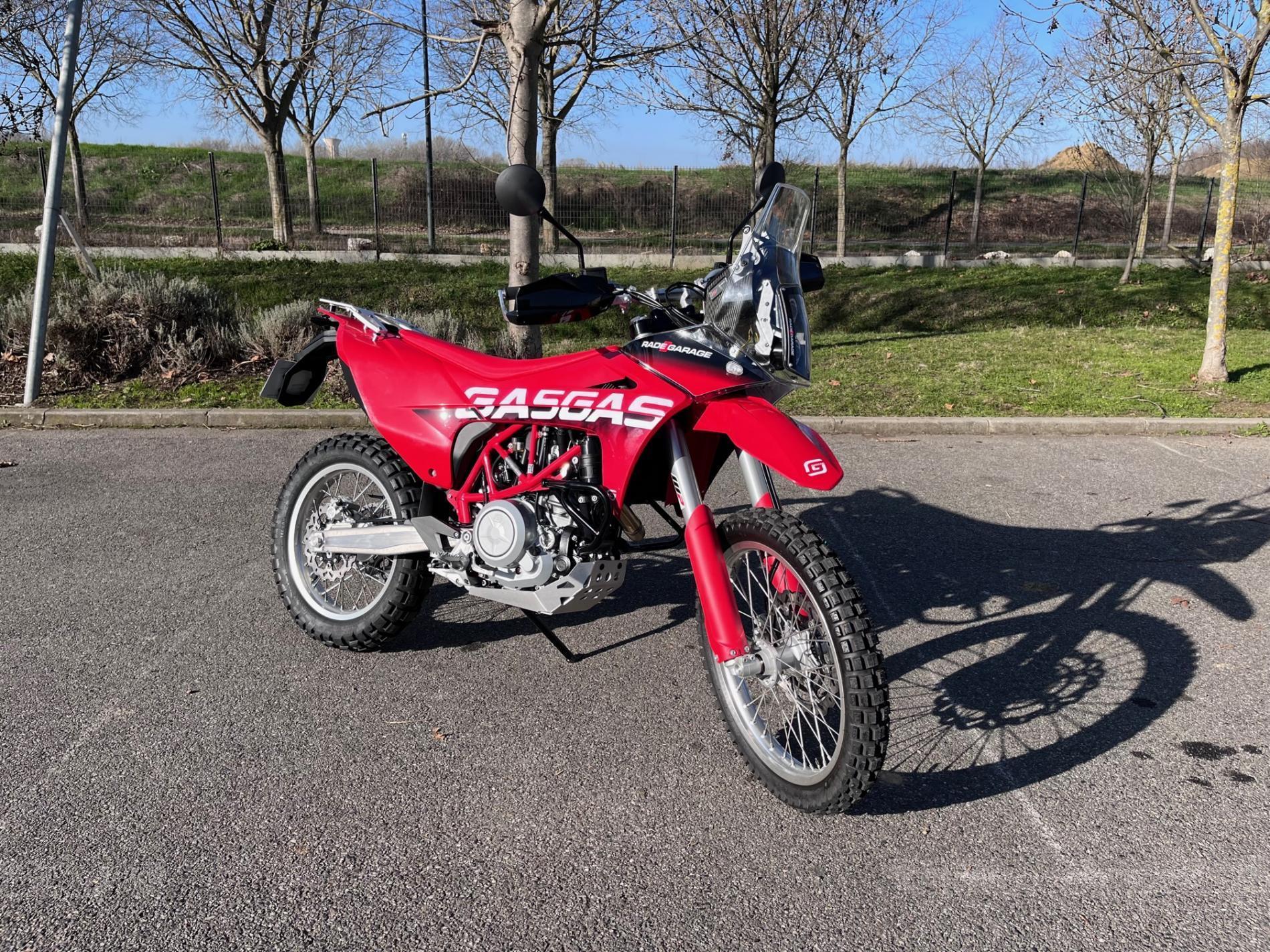 GasGas 700ES ft. Rade Garage Rally kit