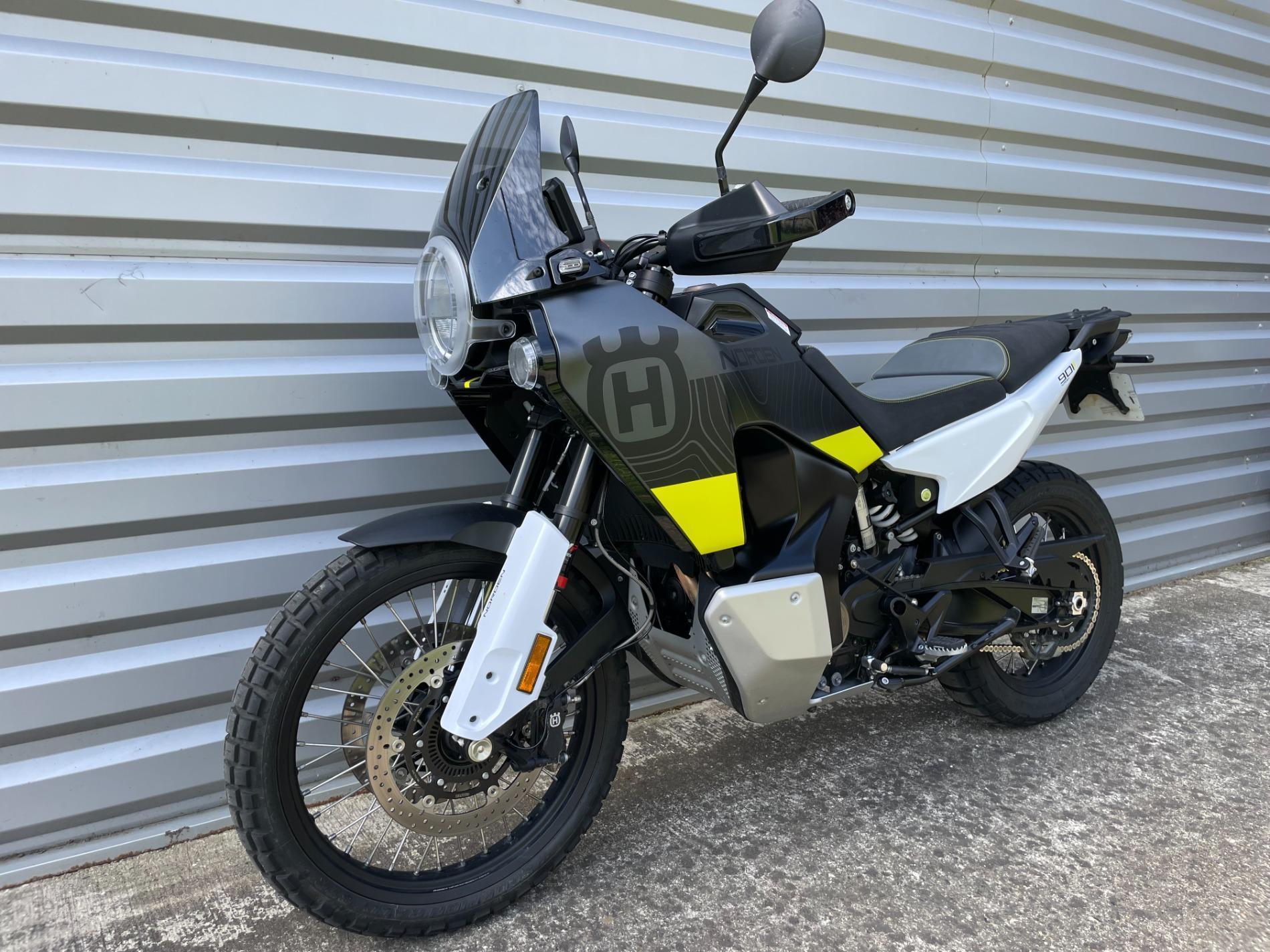 HUSQVARNA 901 NORDEN 2023
