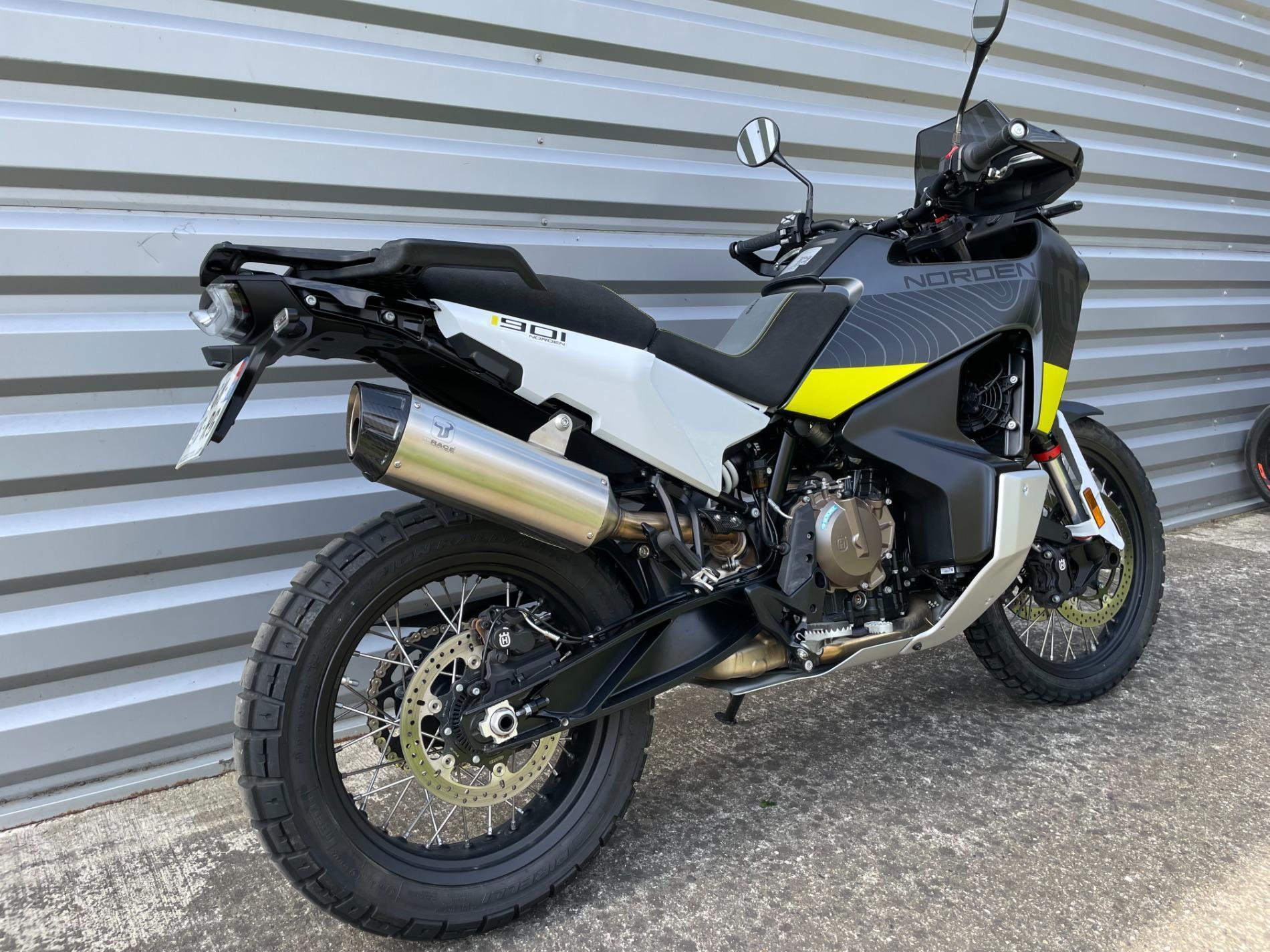 HUSQVARNA 901 NORDEN 2023