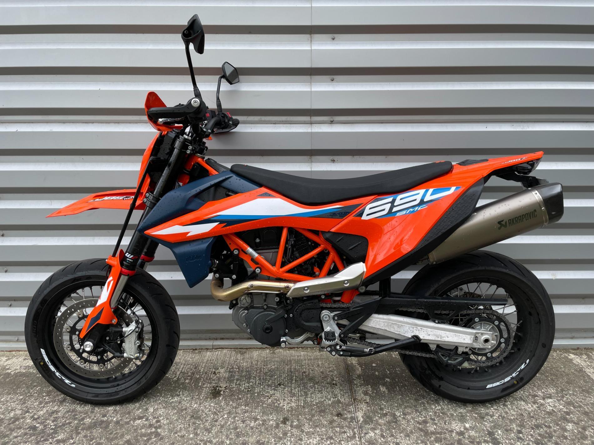 KTM 690 SMC R 2023
