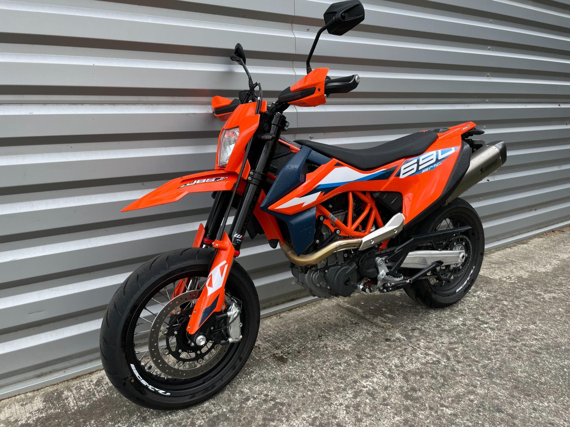KTM 690 SMC R 2023