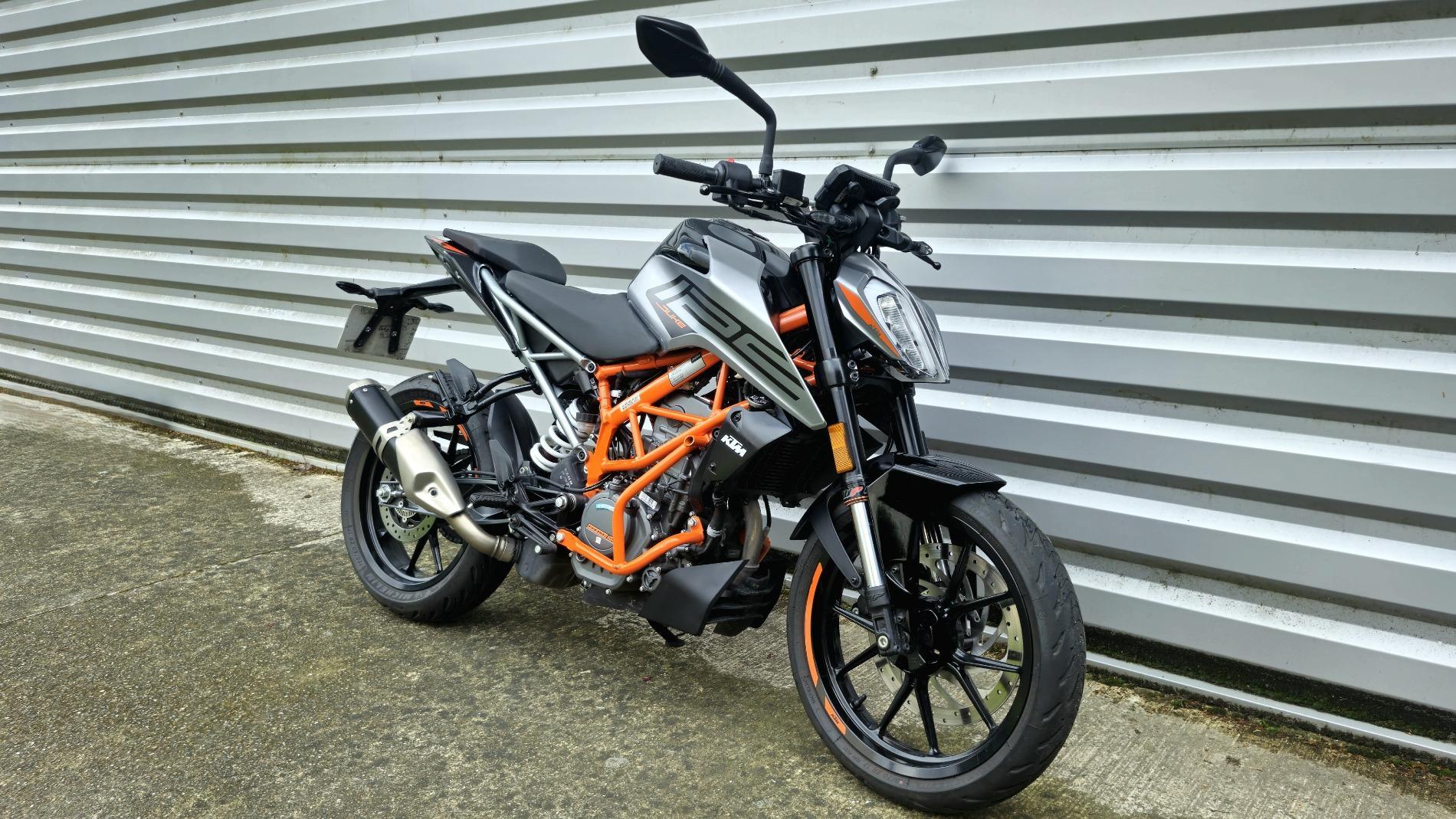 125 DUKE 2023