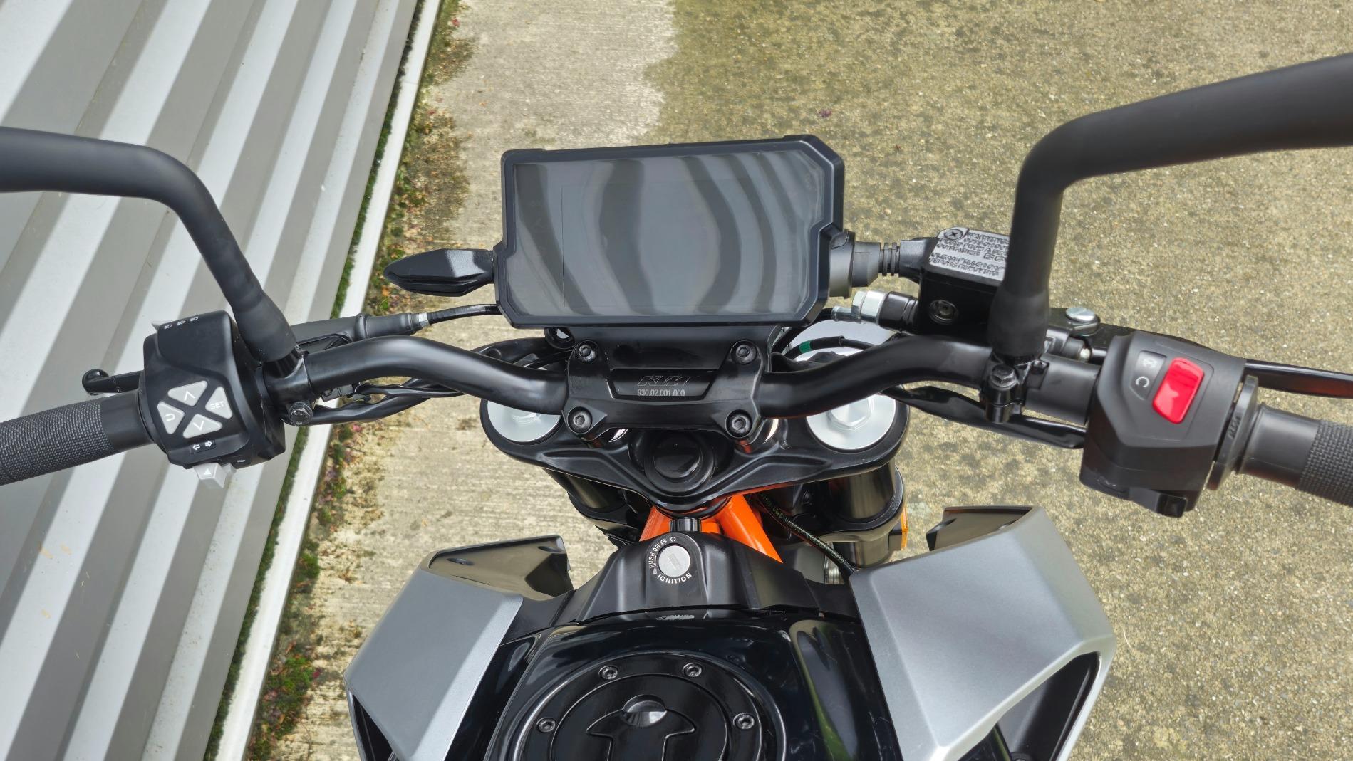 125 DUKE 2023