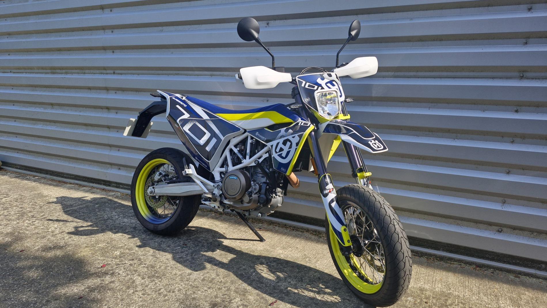 HUSQVARNA 701 SUPERMOTO 2019