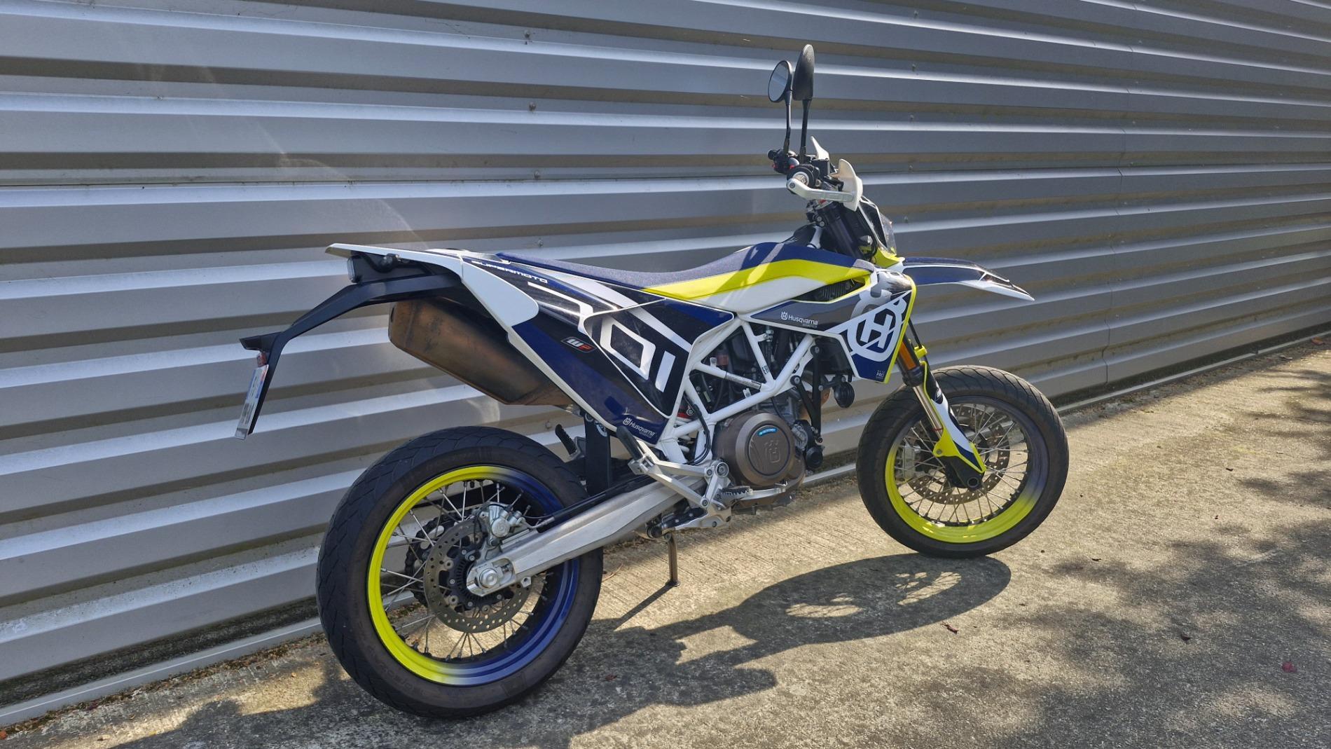 HUSQVARNA 701 SUPERMOTO 2019