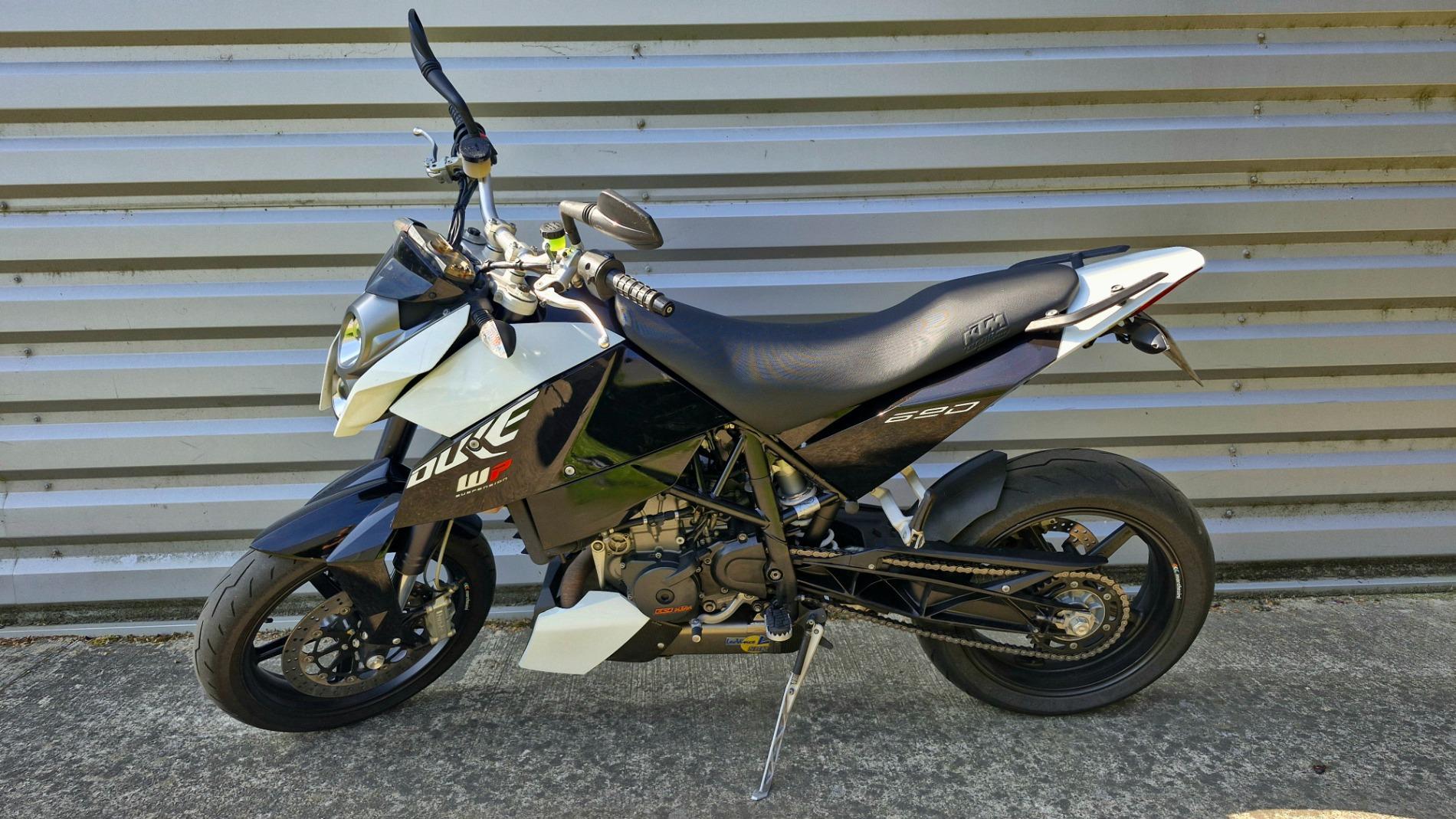 KTM 690 DUKE 2010