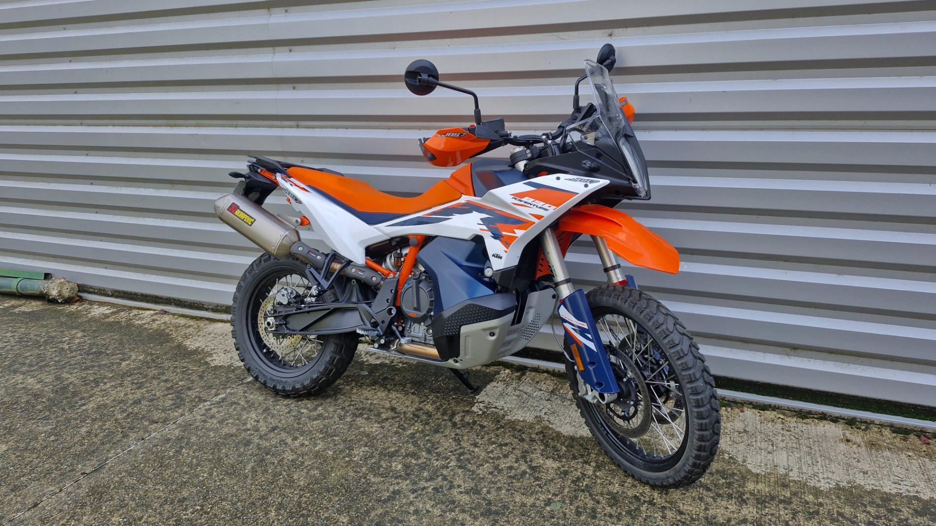 KTM 890 ADVENTURE R 2025
