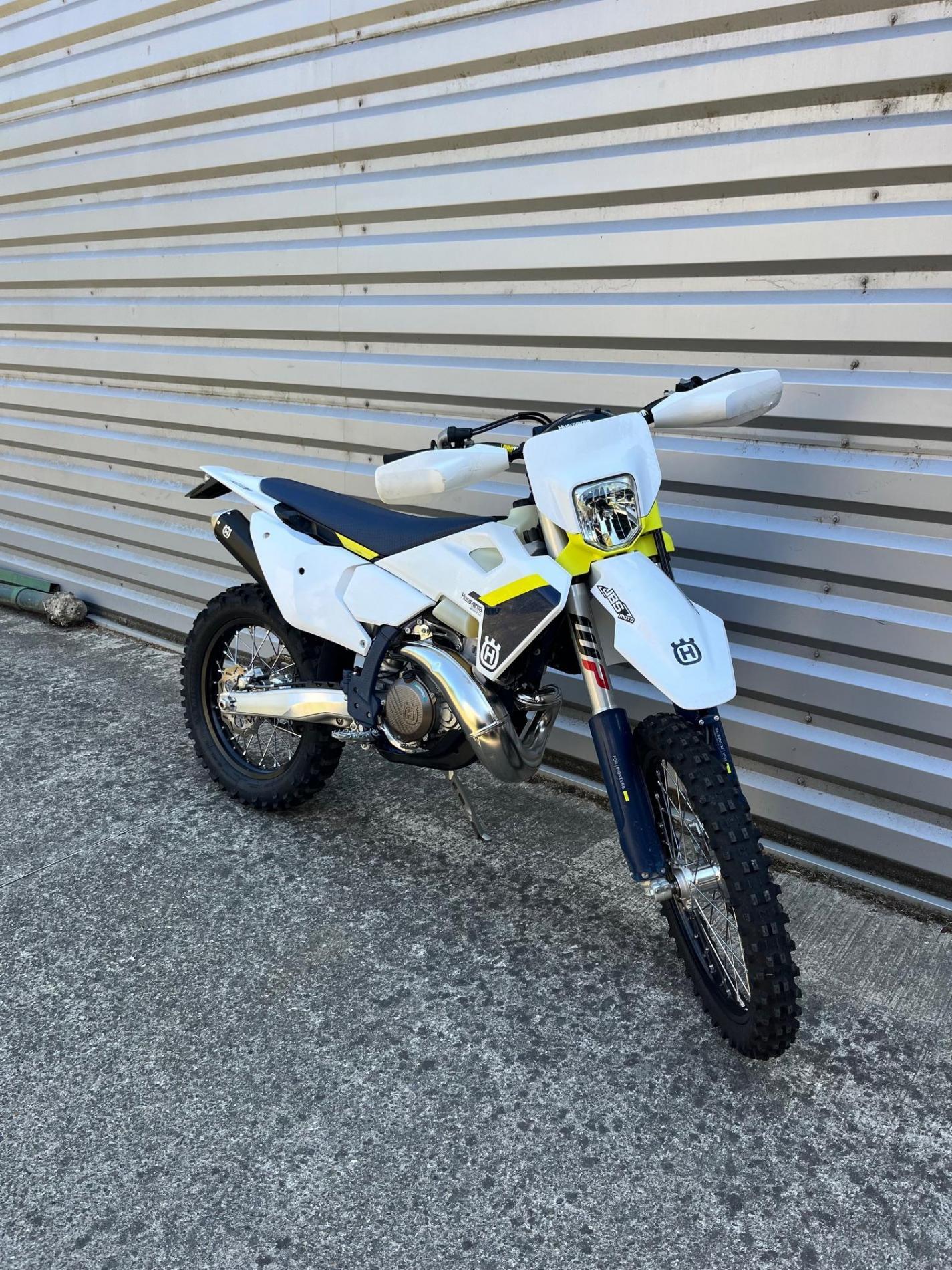 TE 250I