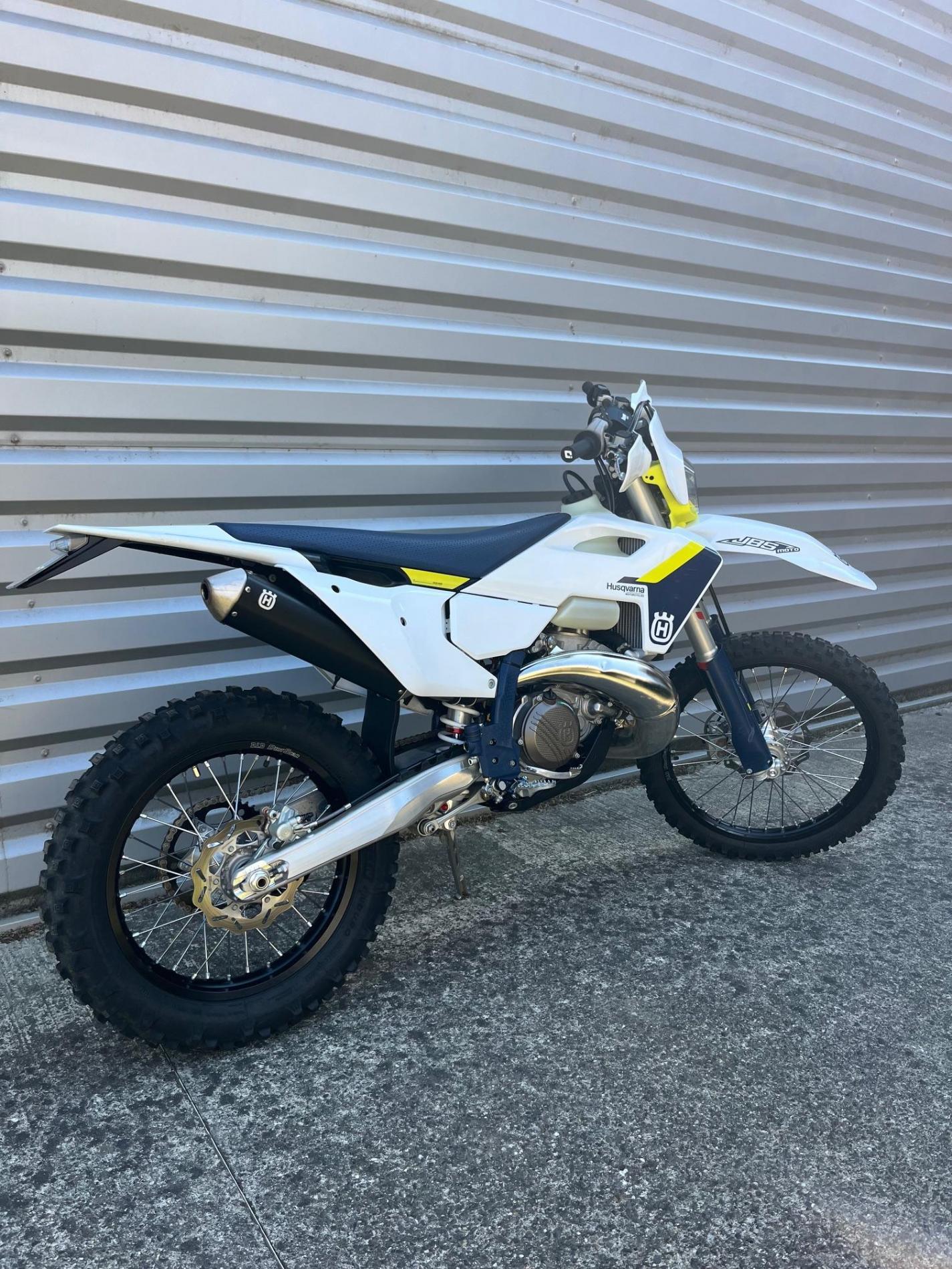 TE 250I