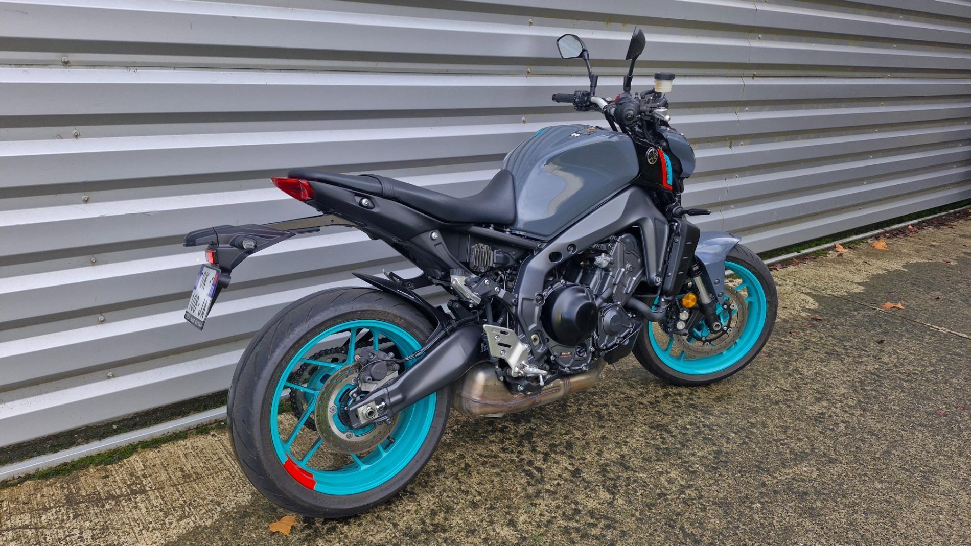 YAMAHA MT-09 2022