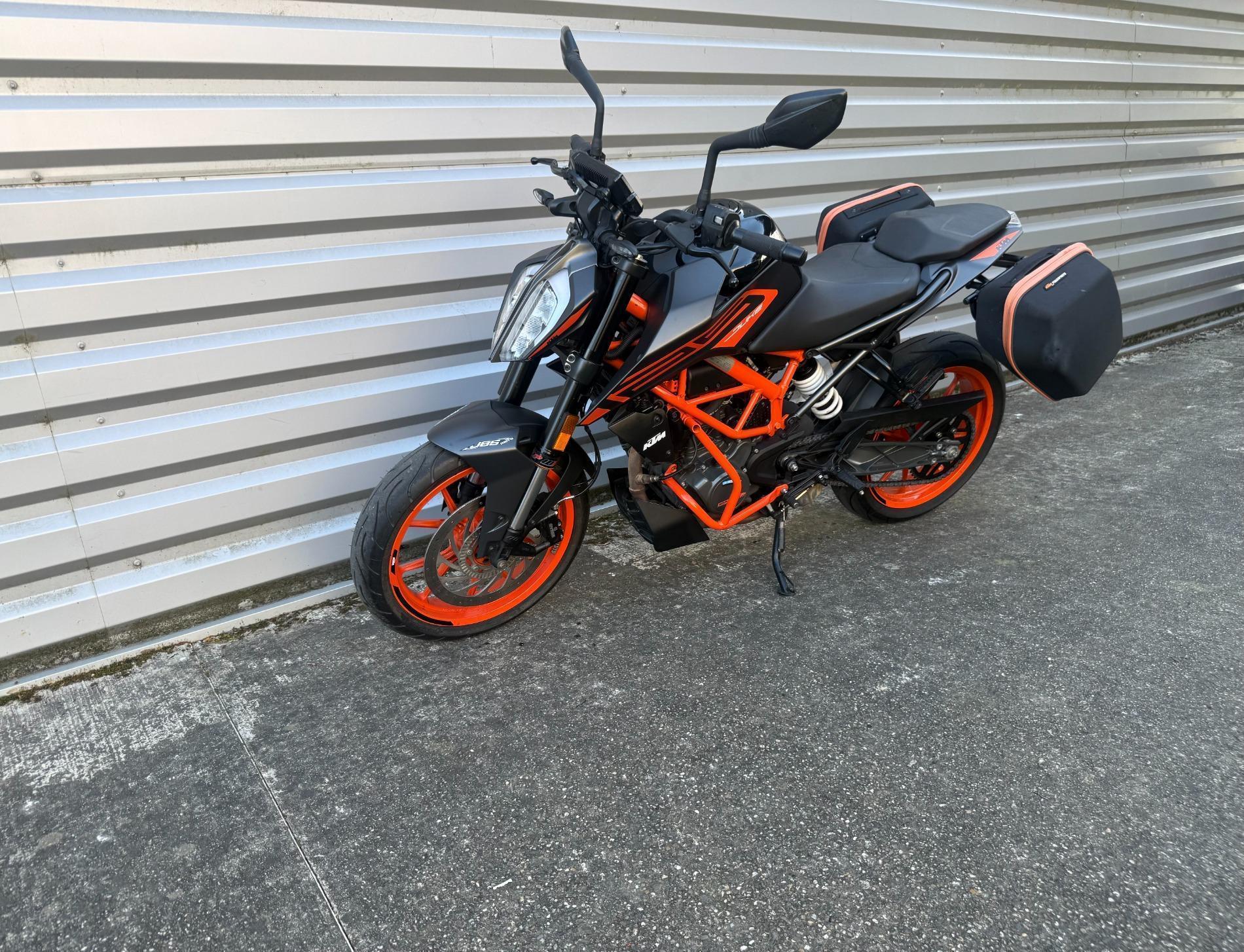 KTM 125 DUKE