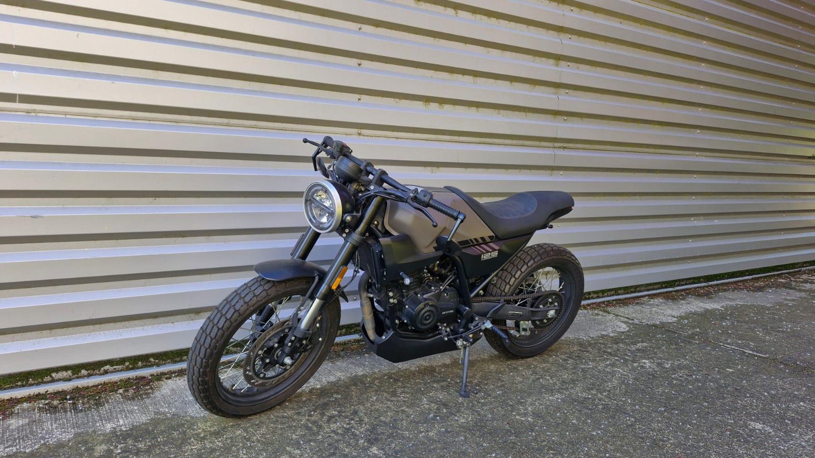 BRIXTON 125 CROSSFIRE