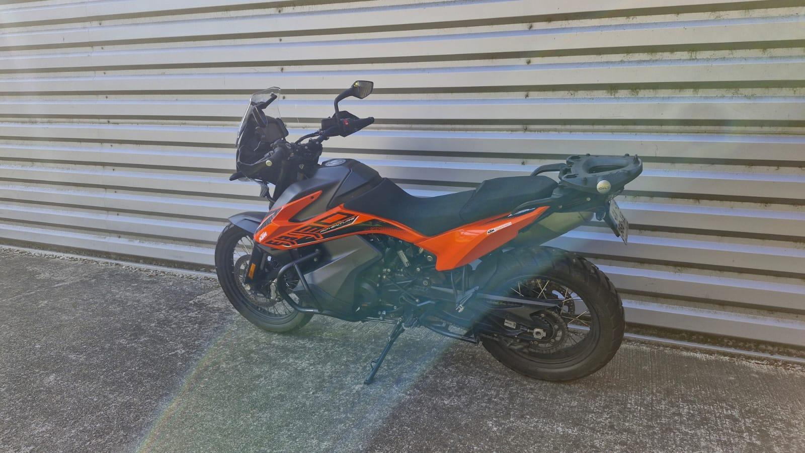 KTM 890 ADVENTURE