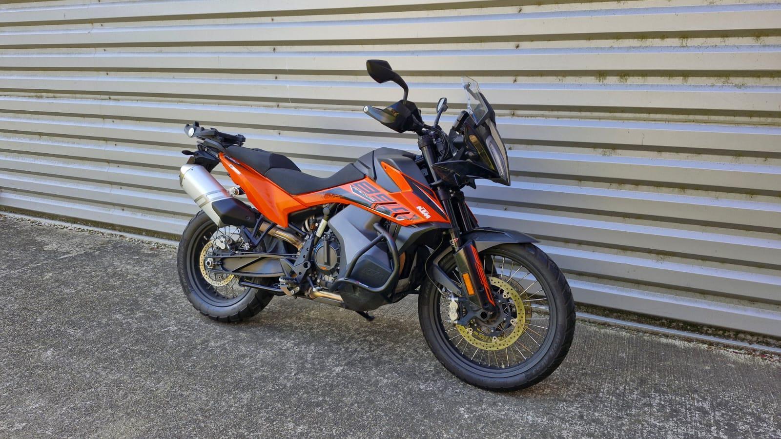 KTM 890 ADVENTURE
