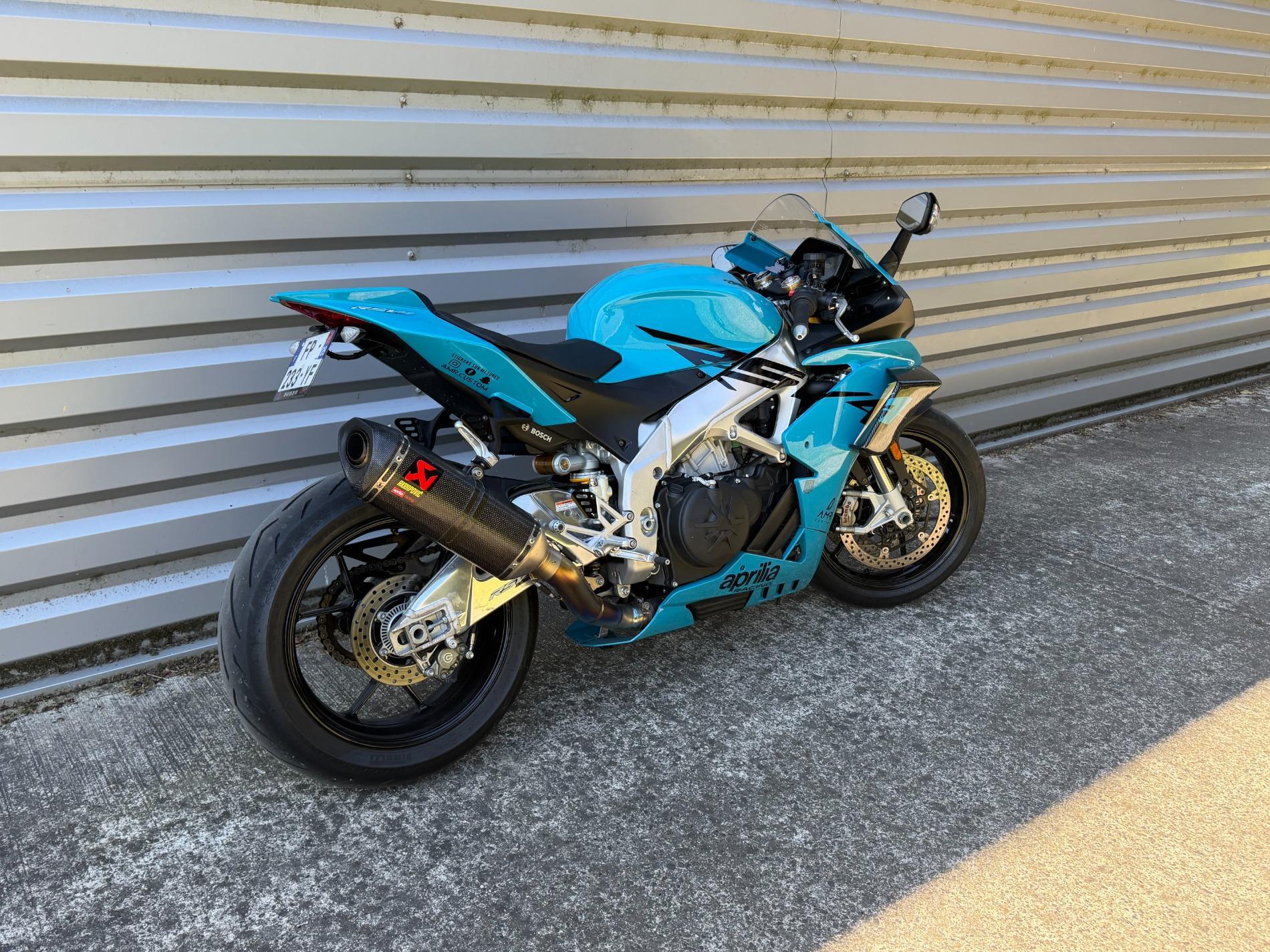 APRILIA RSV4 FACTORY