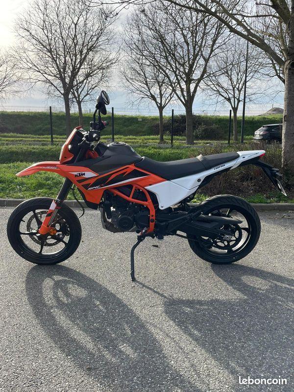125 SMC R