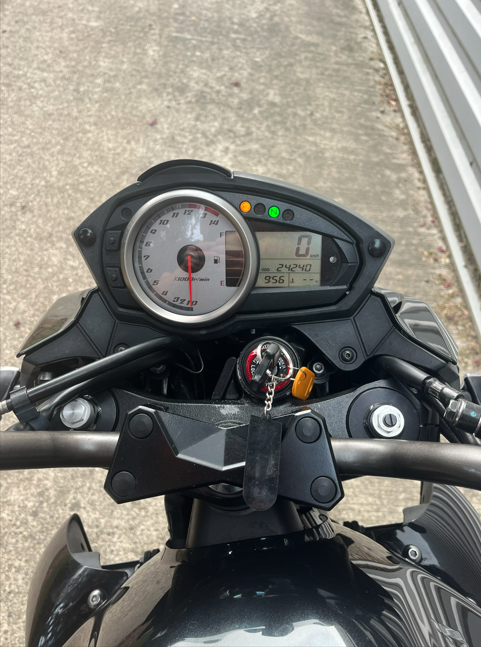 Z 750 2011